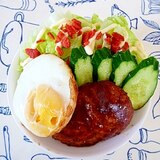 市販のハンバーグで☆簡単ロコモコ丼